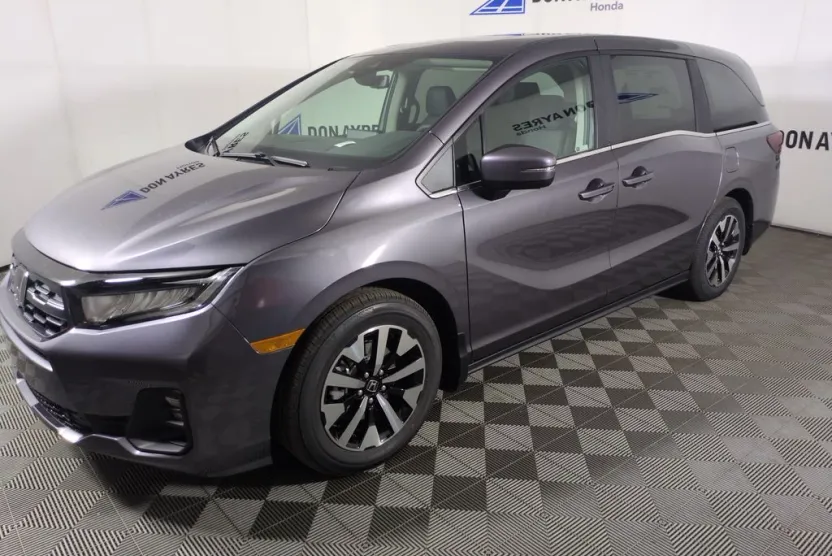 2026 Honda Odyssey EX-L photo 1