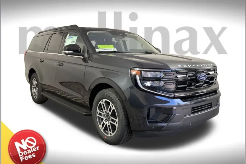2025 Ford Expedition MAX photo 1