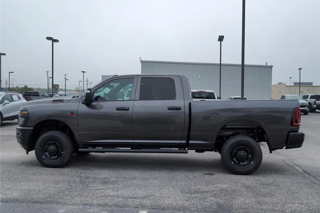 2025 Ram 2500 Tradesman photo 1