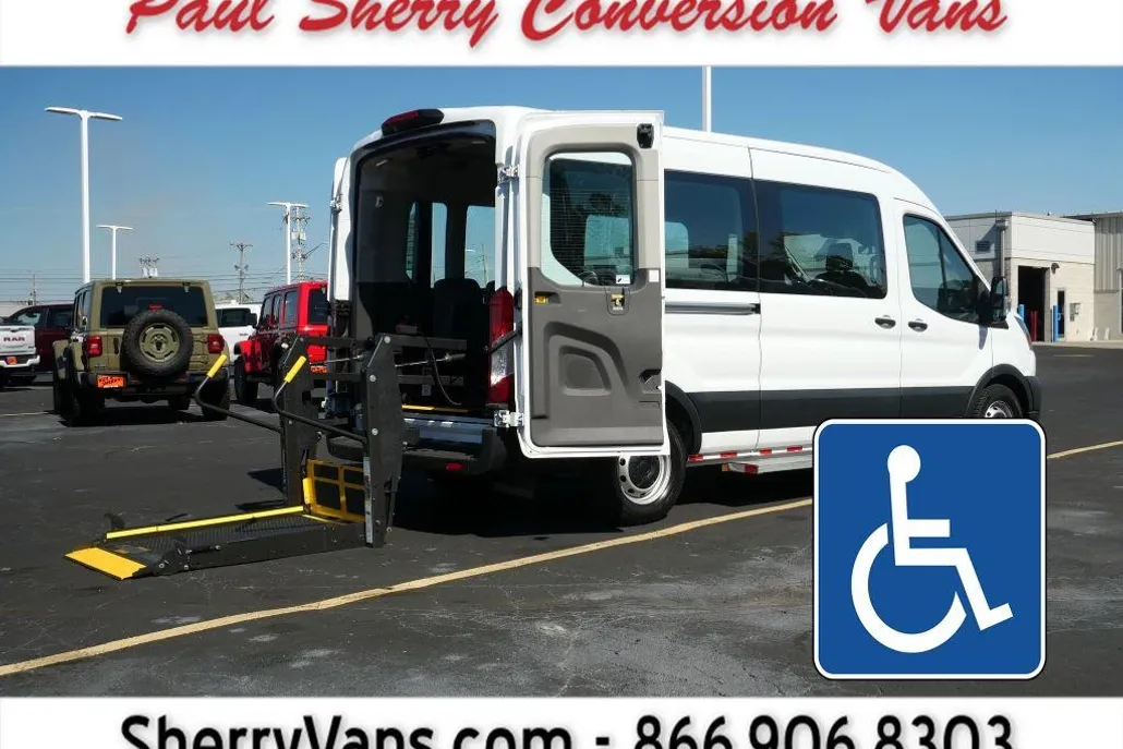 2020 Ford Transit photo 1