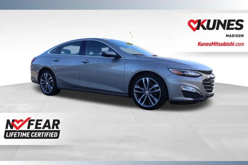 2023 Chevrolet Malibu 1LT photo 1