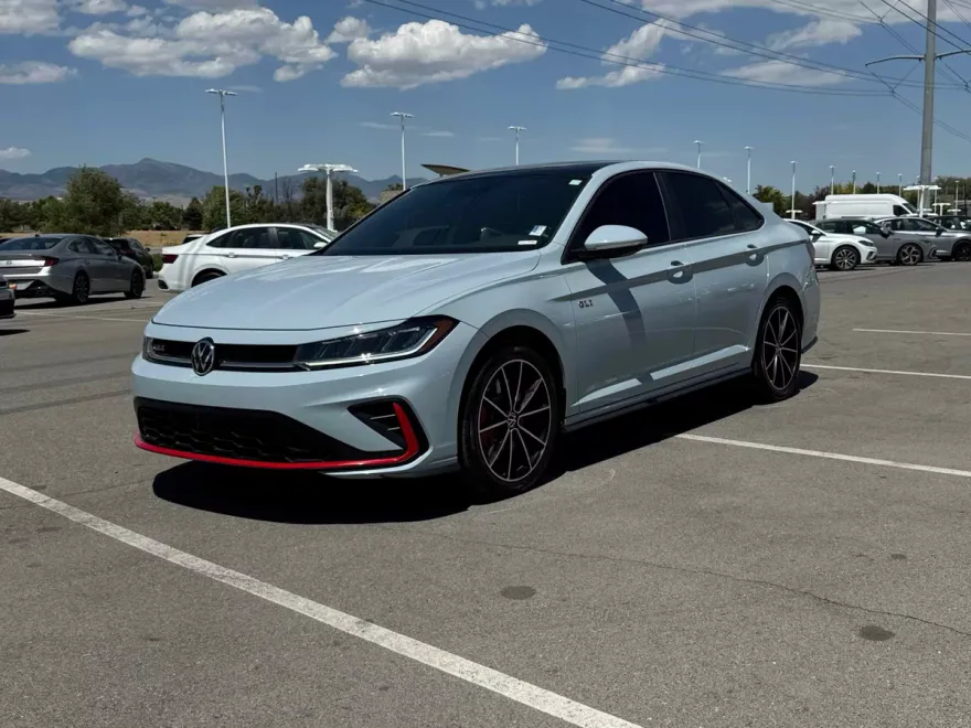 2025 Volkswagen Jetta GLI Autobahn photo 1