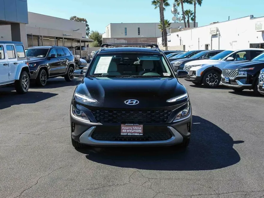 2023 Hyundai Kona SEL photo 1
