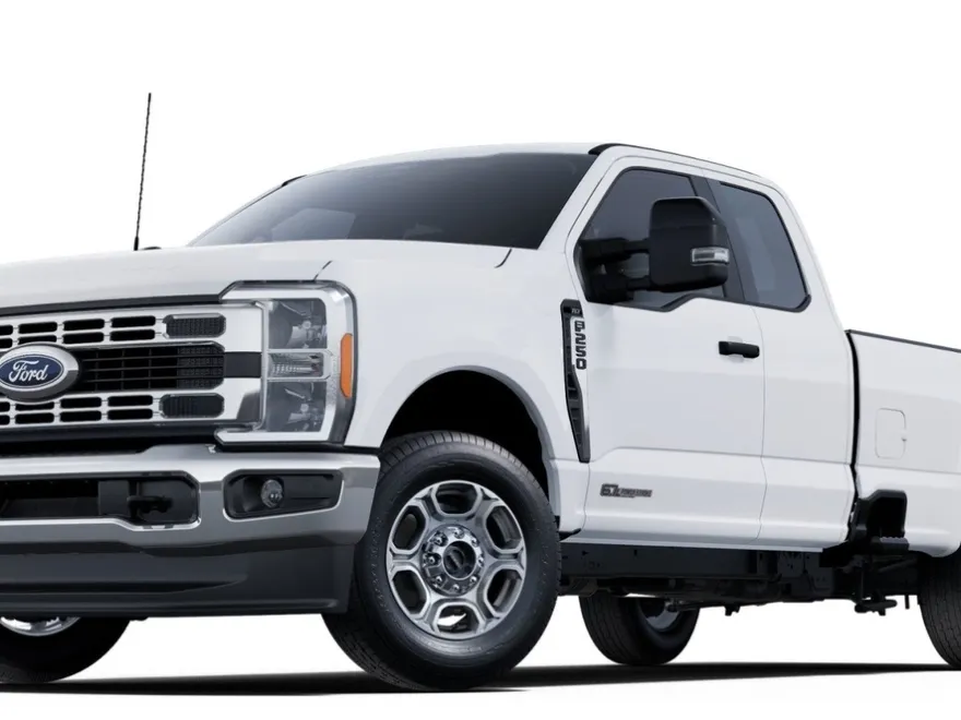 2025 Ford F-250 XLT photo 1