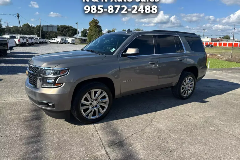2019 Chevrolet Tahoe LT photo 1