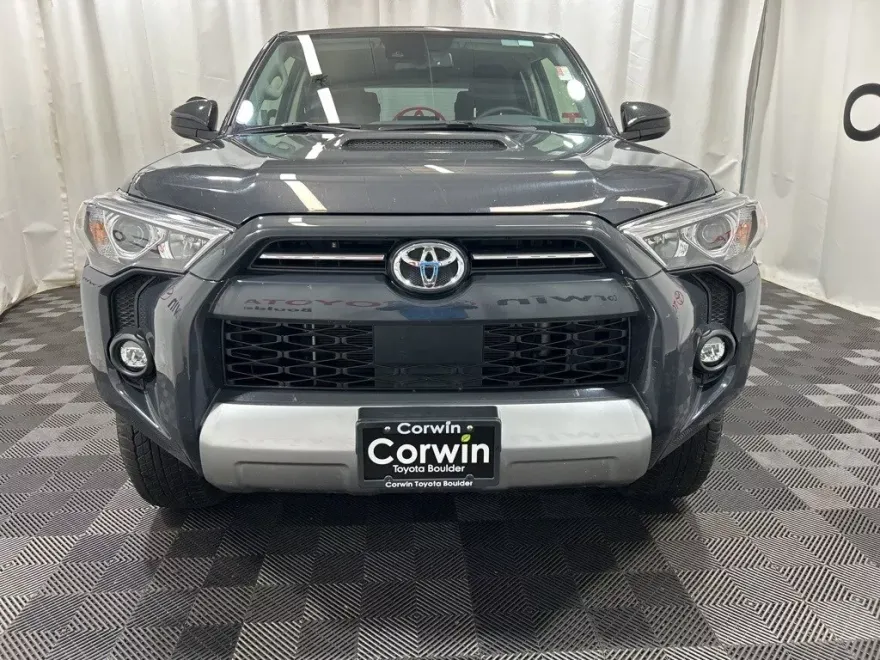 2024 Toyota 4Runner TRD Off-Road photo 1