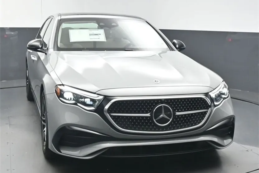 2026 Mercedes Benz E 350 Sedan photo 1