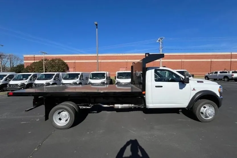 2024 Ram 4500 Tradesman photo 1