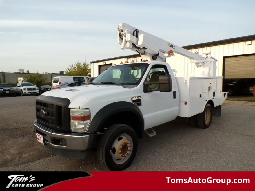 2010 Ford F-450 XL photo 1