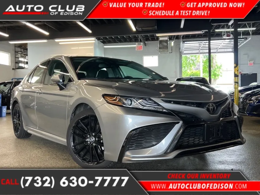 2023 Toyota Camry XSE photo 1