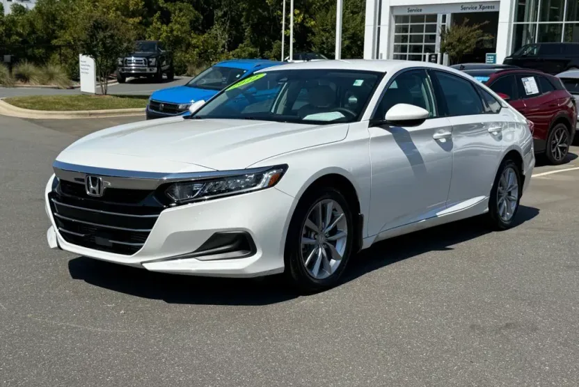 2022 Honda Accord LX 1.5T photo 1