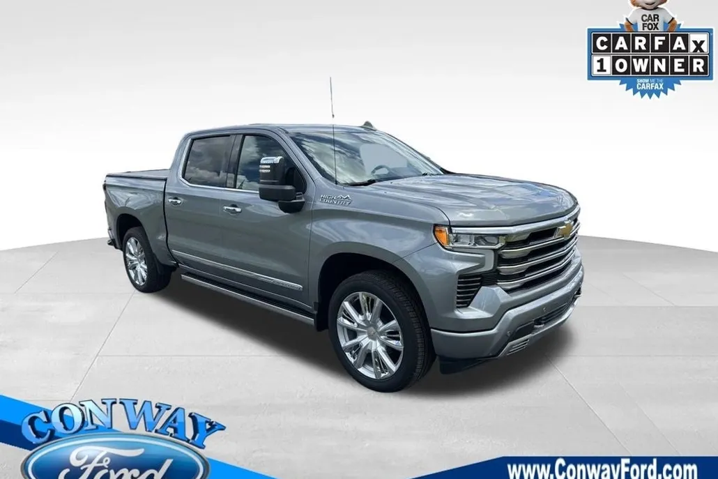 2024 Chevrolet Silverado 1500 High Country photo 1
