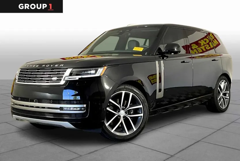 2024 Land Rover Range Rover SE photo 1