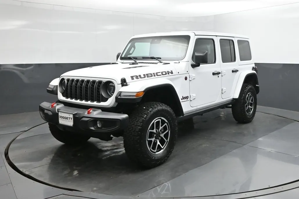 2025 Jeep Wrangler Rubicon photo 1