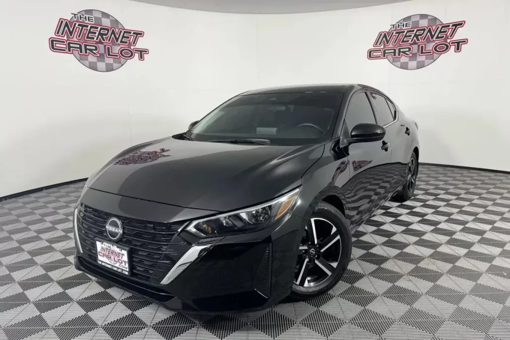 2025 Nissan Sentra SV photo 1