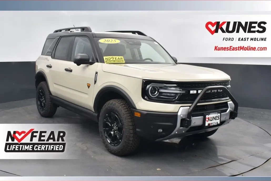 2025 Ford Bronco Sport Badlands photo 1