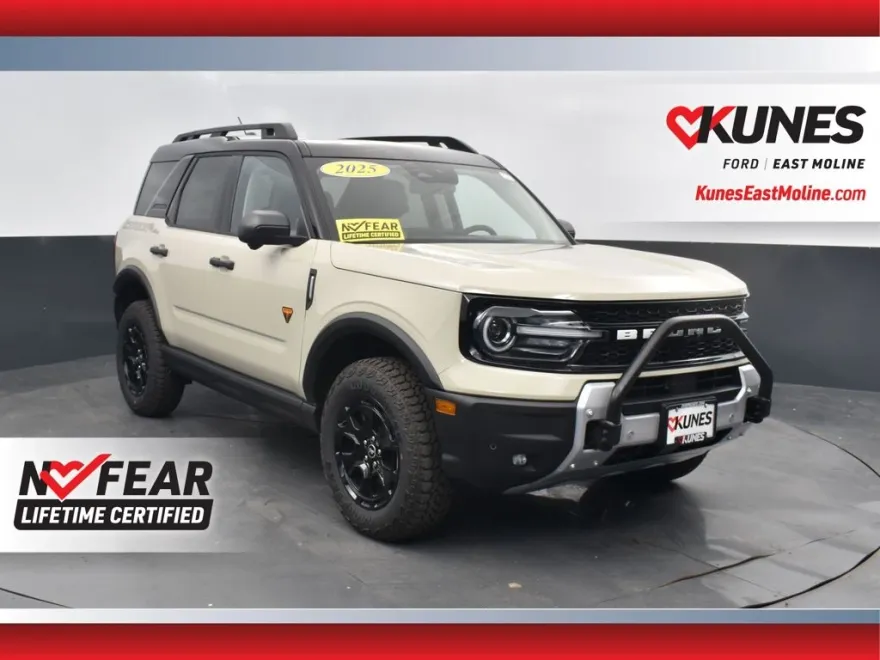 2025 Ford Bronco Sport Badlands photo 1
