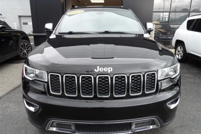 2022 Jeep Cherokee Limited photo 1