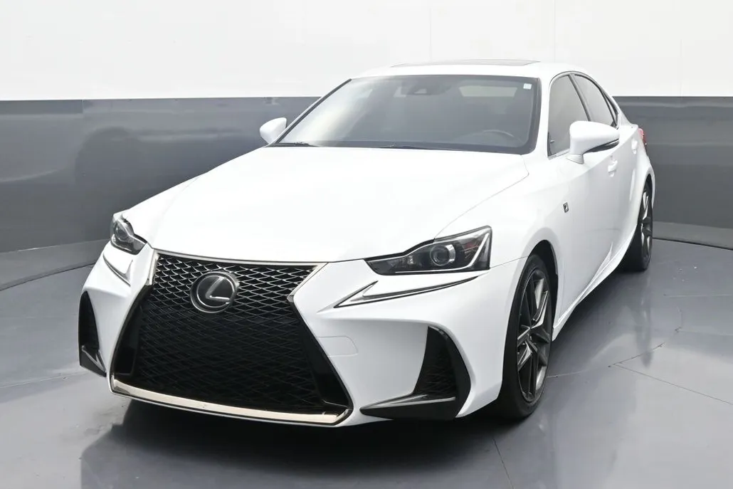2018 Lexus IS 300 F SPORT photo 1