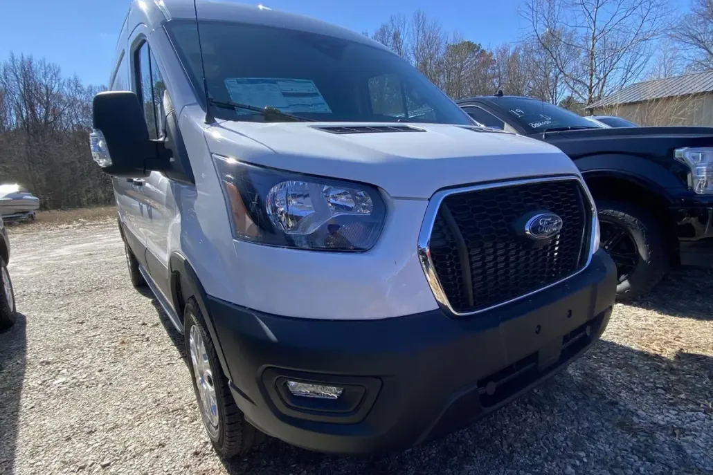 2025 Ford Transit Cargo Van photo 1