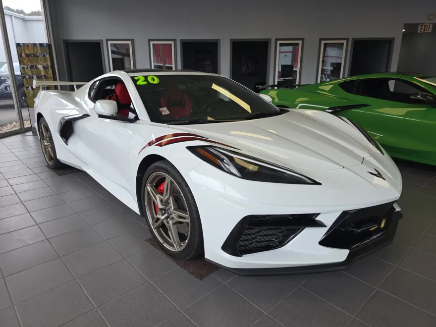 2020 Chevrolet Corvette Stingray 3LT photo 1