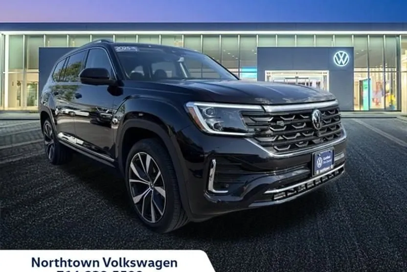 2025 Volkswagen Atlas SEL Premium R-Line photo 1