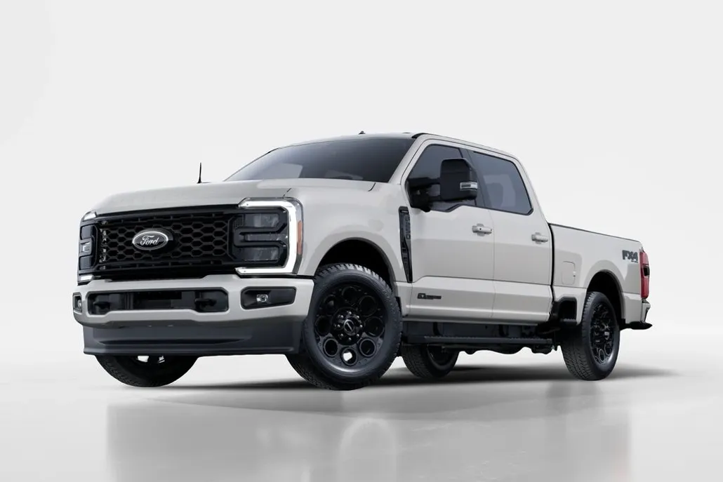 2025 Ford F-250 Lariat photo 1