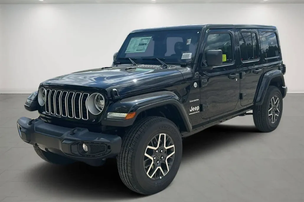2024 Jeep Wrangler Sahara photo 1