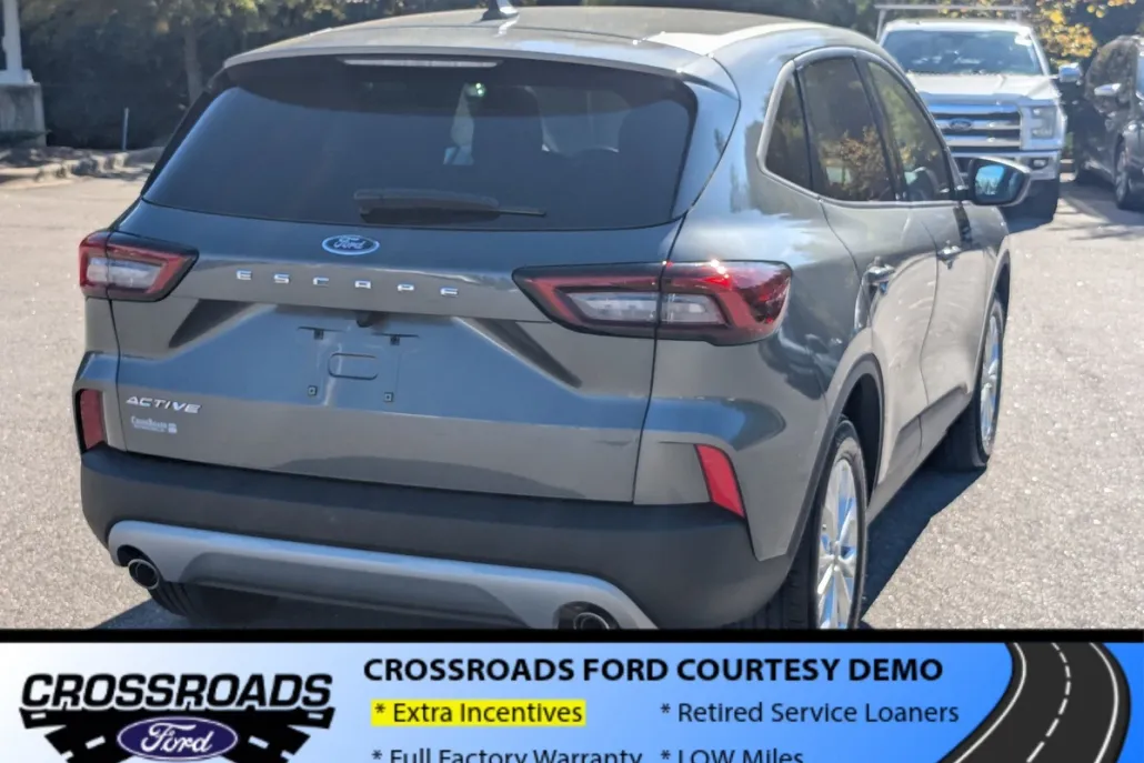 2025 Ford Escape Active photo 1