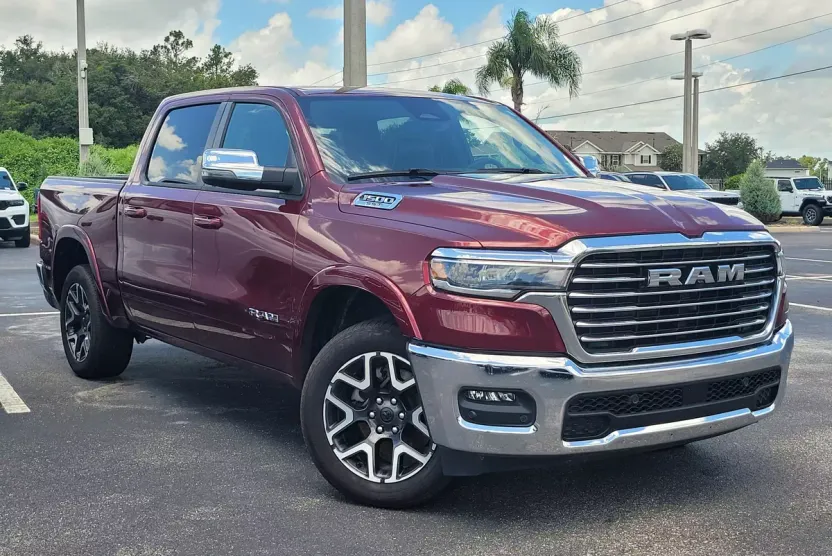 2025 Ram 1500 Laramie photo 1