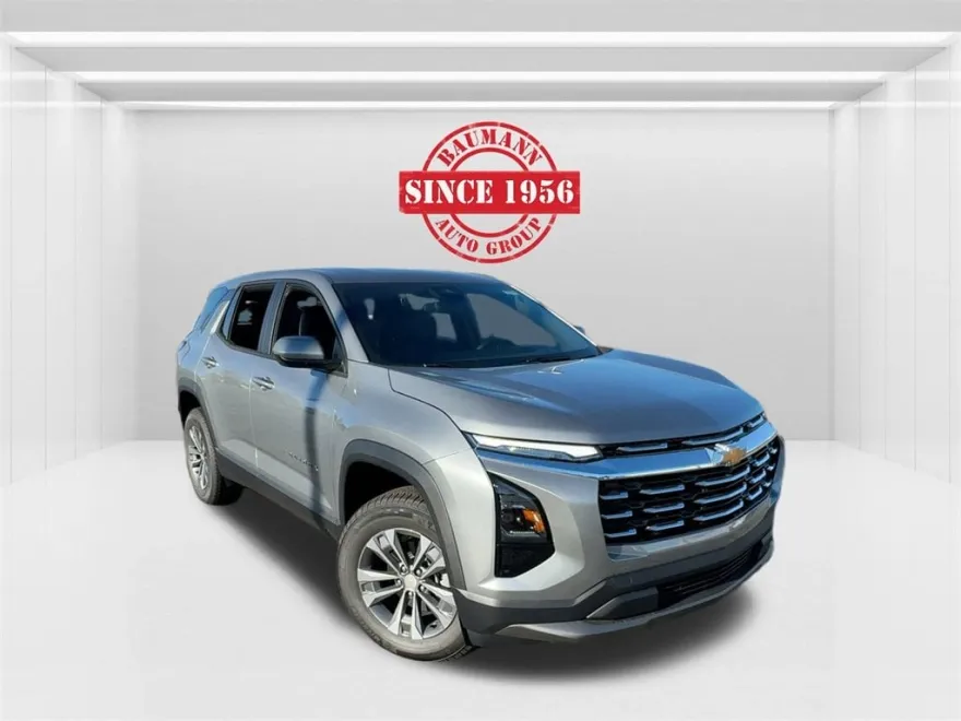 2026 Chevrolet Equinox LT photo 1