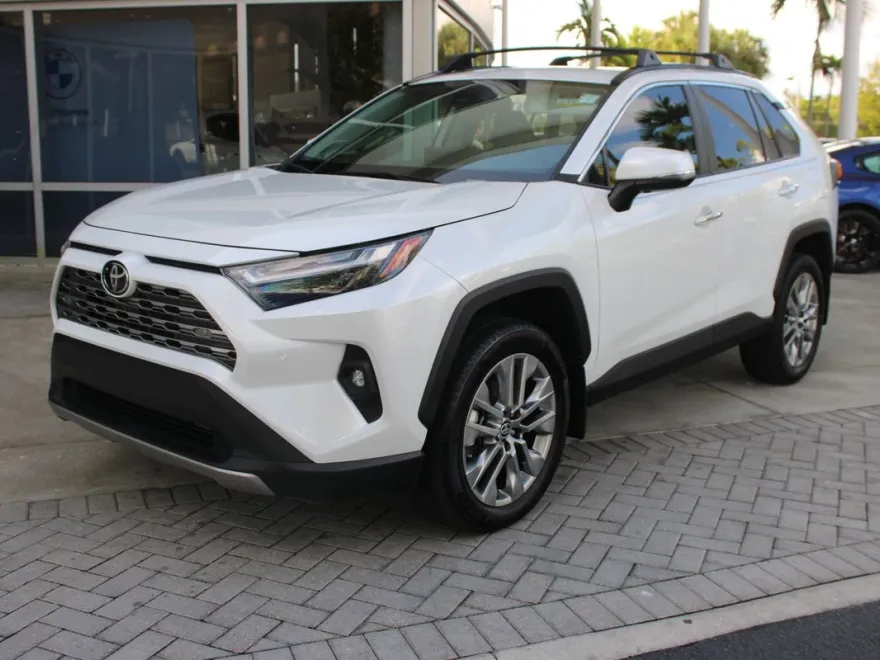 2024 Toyota RAV4 Limited photo 1