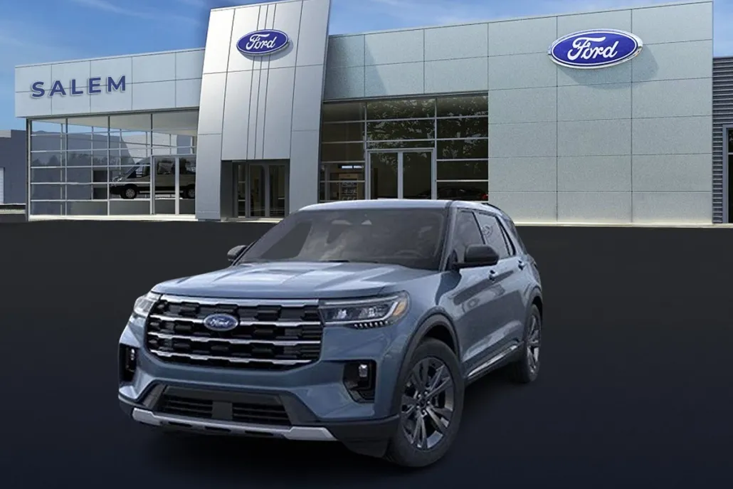 2025 Ford Explorer Sport photo 1