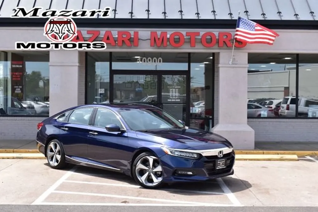 2018 Honda Accord Touring 1.5T photo 1
