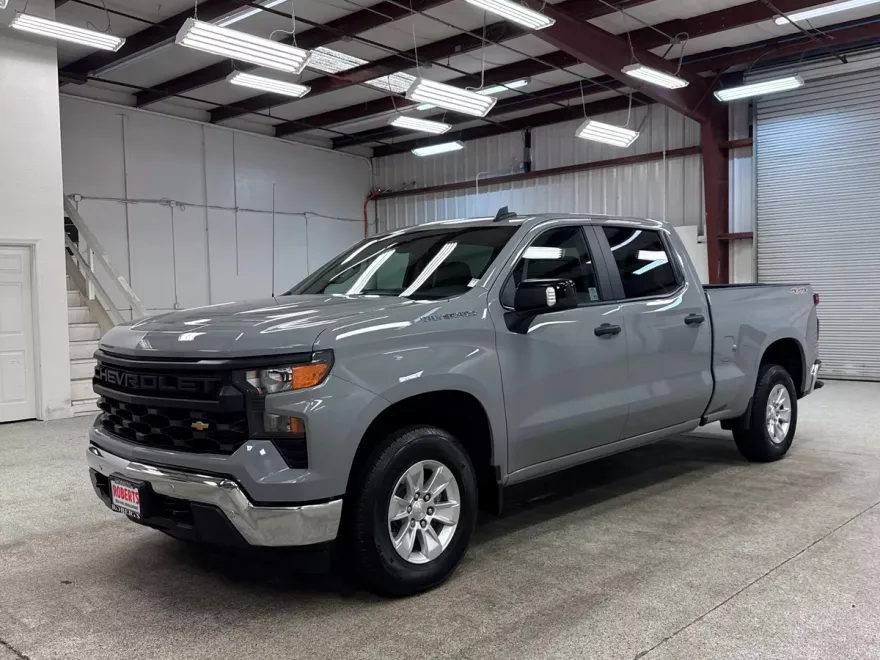 2024 Chevrolet Silverado 1500 Custom Trail Boss photo 1