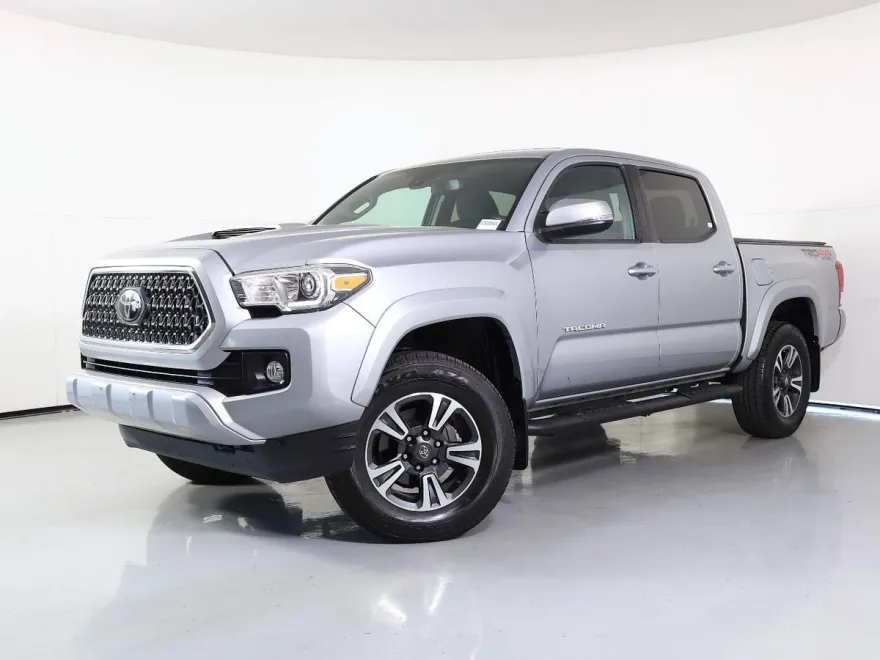 2019 Toyota Tacoma TRD Sport photo 1