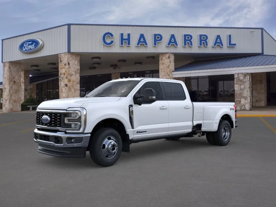 2025 Ford F-350 Lariat photo 1