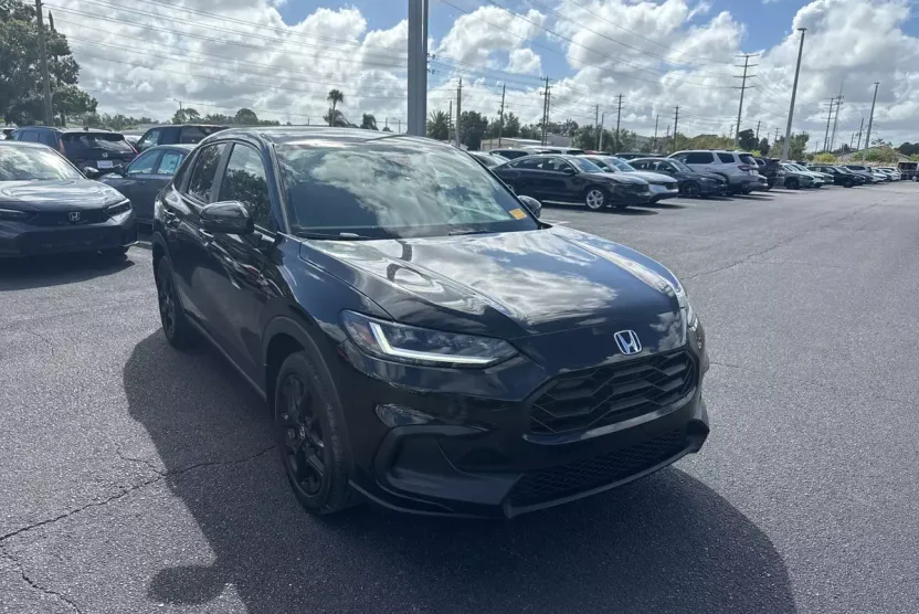 2024 Honda HR-V Sport photo 1