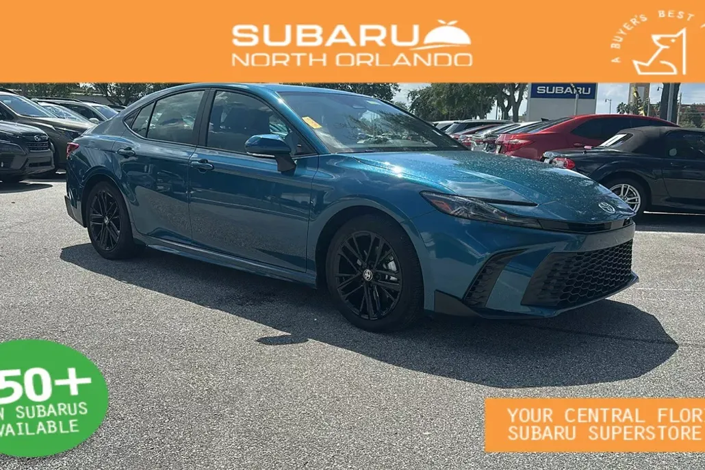 2025 Toyota Camry XLE photo 1