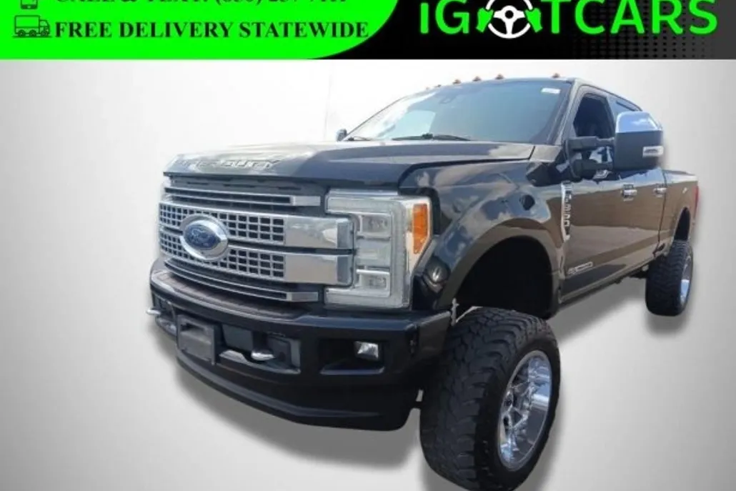 2017 Ford F-350 Platinum photo 1