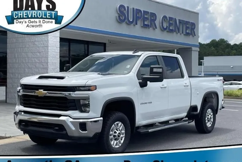 2024 Chevrolet Silverado 2500HD LT photo 1