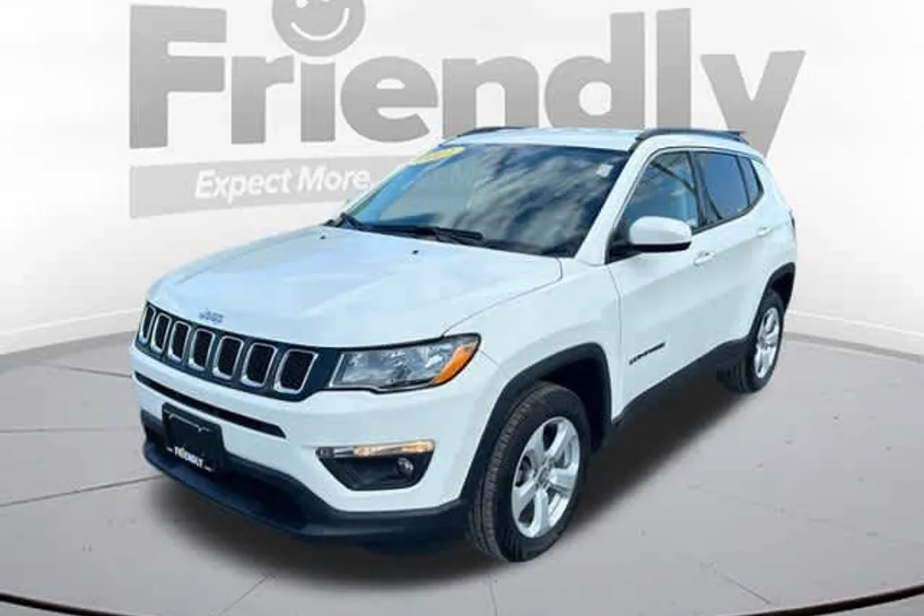 2021 Jeep Compass Latitude photo 1