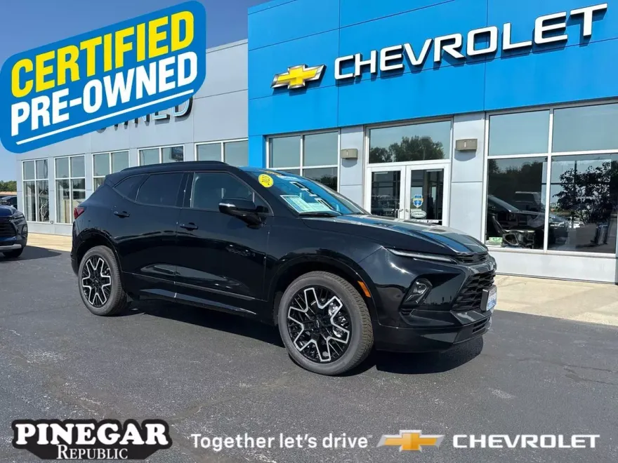 2023 Chevrolet Blazer RS photo 1