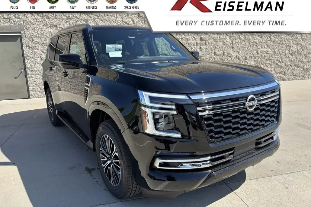 2025 Nissan Armada Platinum photo 1