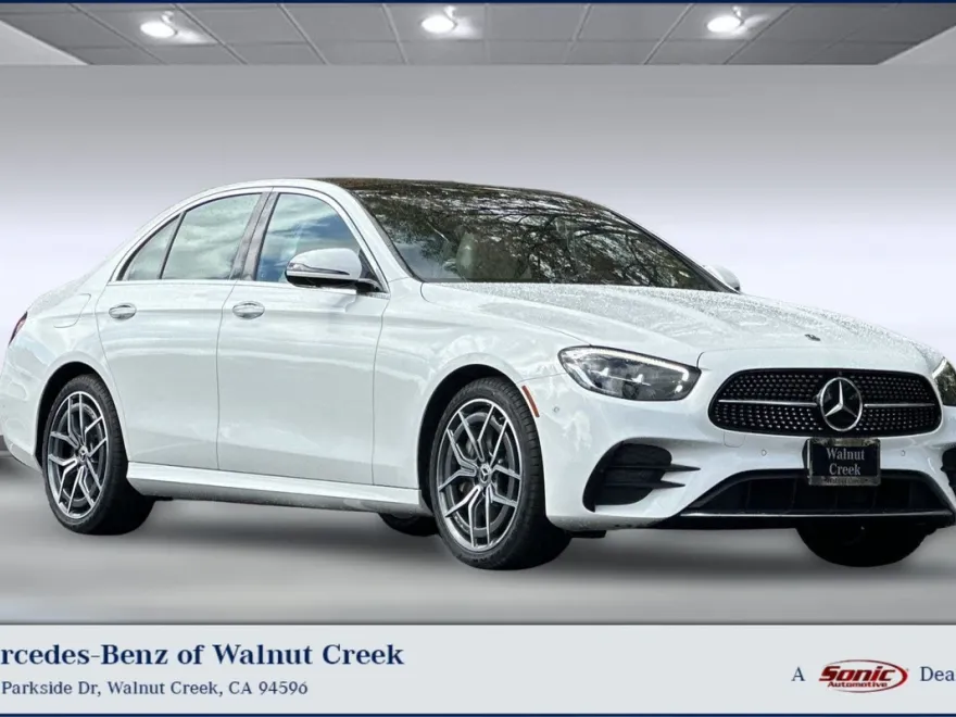2022 Mercedes Benz E 350 Sedan photo 1