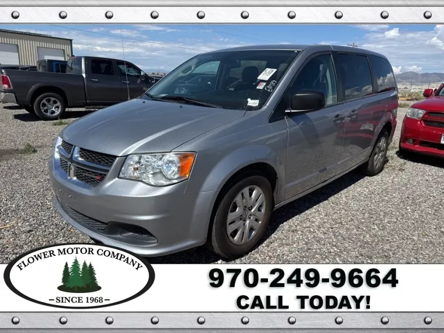 2019 Dodge Grand Caravan SE photo 1