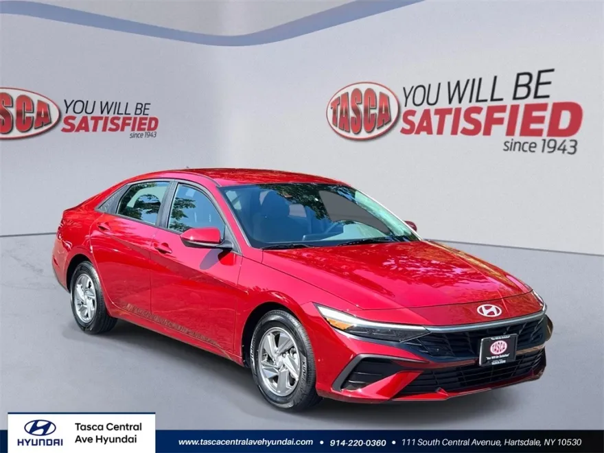 2024 Hyundai Elantra SE photo 1