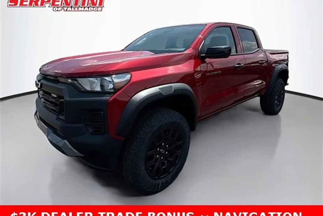 2026 Chevrolet Colorado Trail Boss photo 1