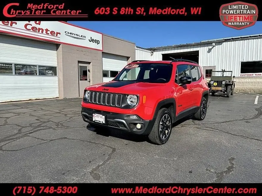 2023 Jeep Renegade Latitude photo 1