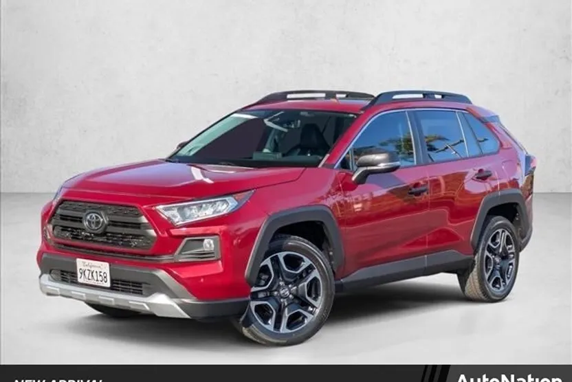 2019 Toyota RAV4 Adventure photo 1